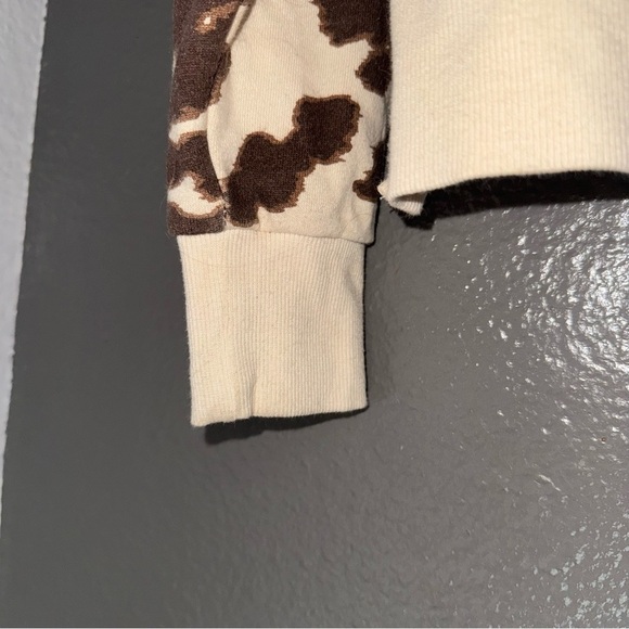 Ariat Embroidered logo printed sweatshirt size M - Picture 10 of 10